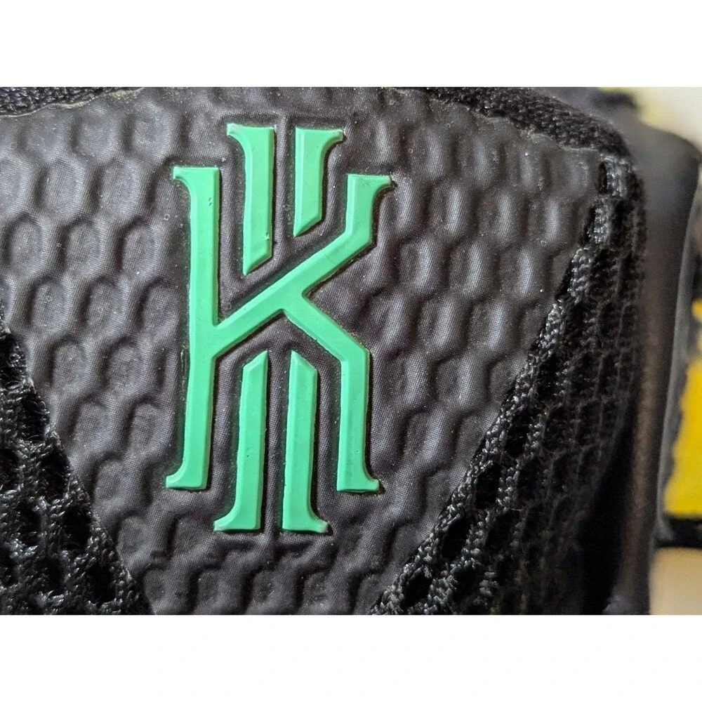 Nike Kyrie 1 Driveway Black Green Glow 705277-001 Mens Size 9 Basketball Shoes